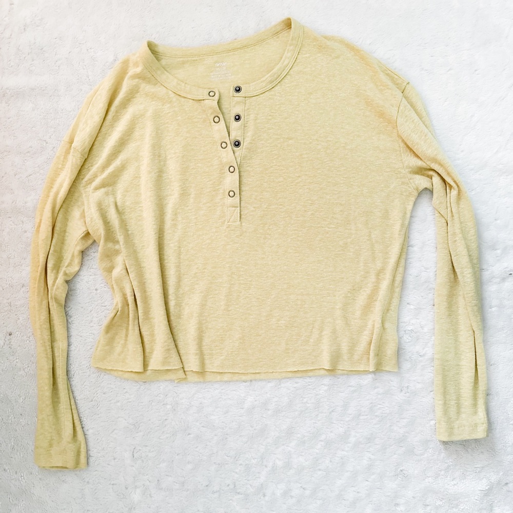 AERIE Oversized Linen Blend Baby Yellow Ling Sleeve Henley Top - Picture 1 of 7